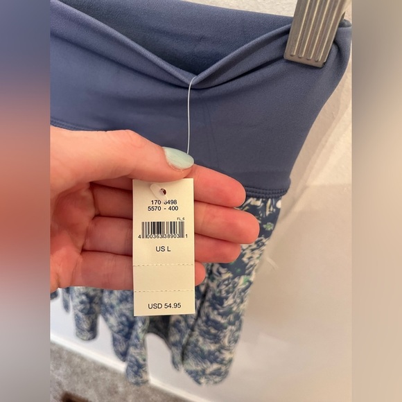 Offline Floral Better Luck Next Time Skort Blue Floral Multi Large NWT - Picture 5 of 5